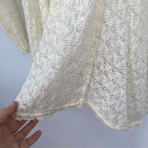 FREE PEOPLE Snug Bug Knit Lace Tassel Wrap Drape Mini Dress In Ivory - Picture 8 of 15